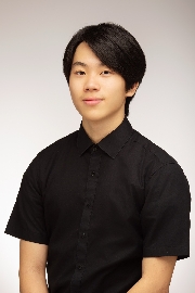 Yujun Lee